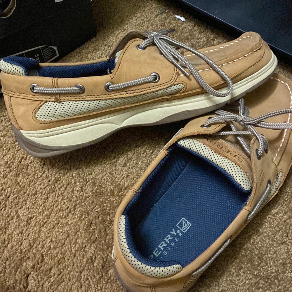 Sperry Top-Siders (Boys 6.5)